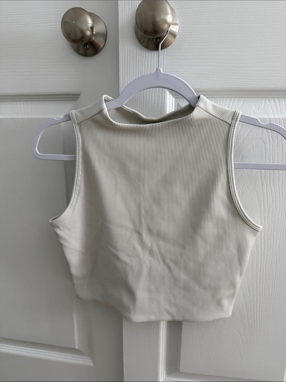 Spanx Athletic Top: Sleeveless Ribbed Crop Top in Cream